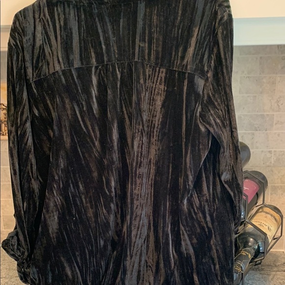 NWT XXL Maurices Button Down Top B6 - Picture 4 of 4